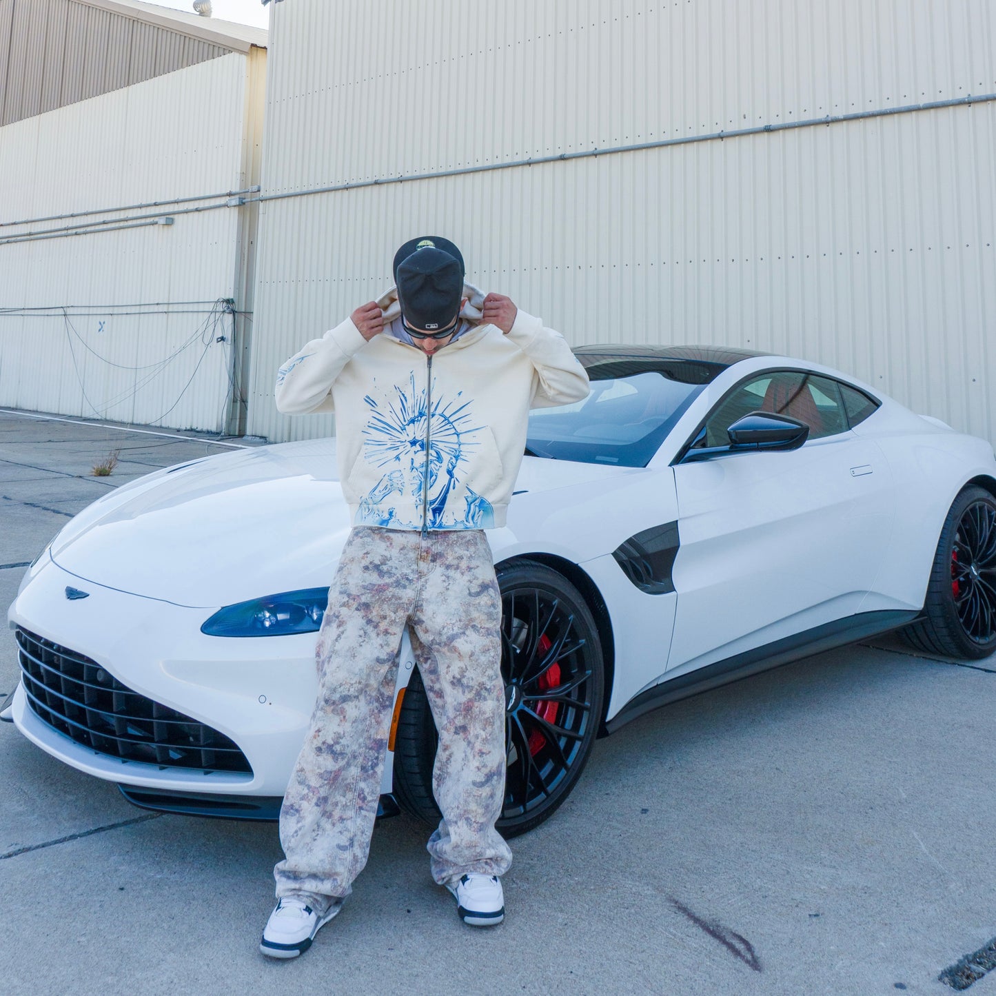 'ARE YOU DIFFERENT?' WHITE/CHROME